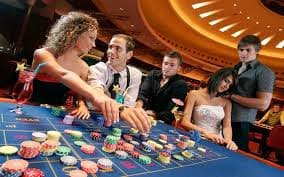 Ceme betting interface on agen101 login showing player positions, card values, and payout structure